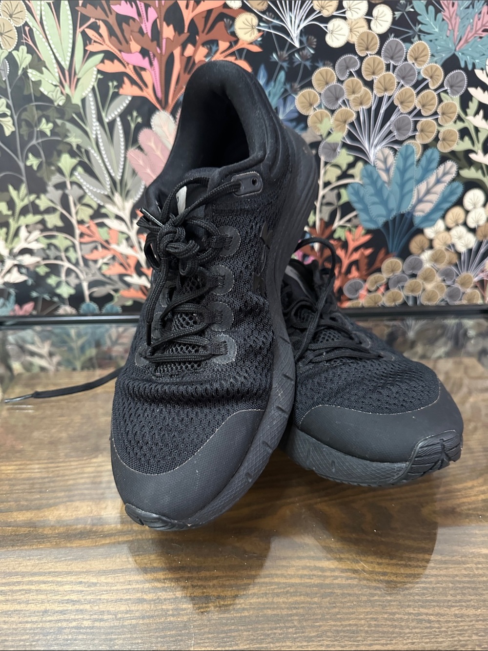 All-Black Breathable Mesh Sneakers